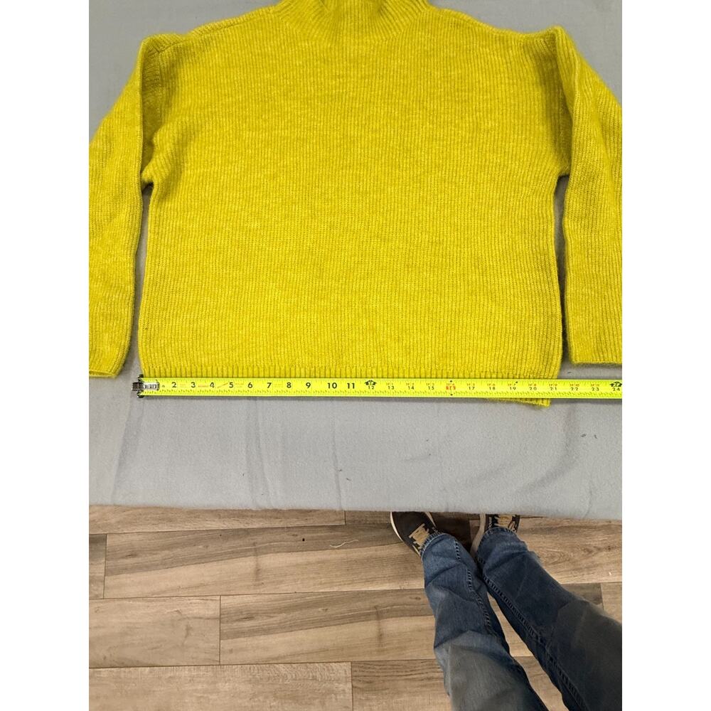Dkny Sweater Womens L Citronella Wool Blend Knit Funnel Neck Drop Shoulder NWT - Picture 5 of 12